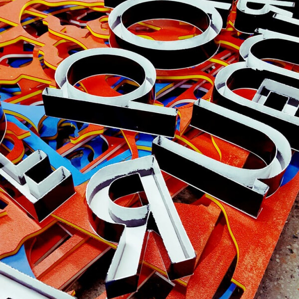 Inicio Podcaster Template Latest Episode Podcast